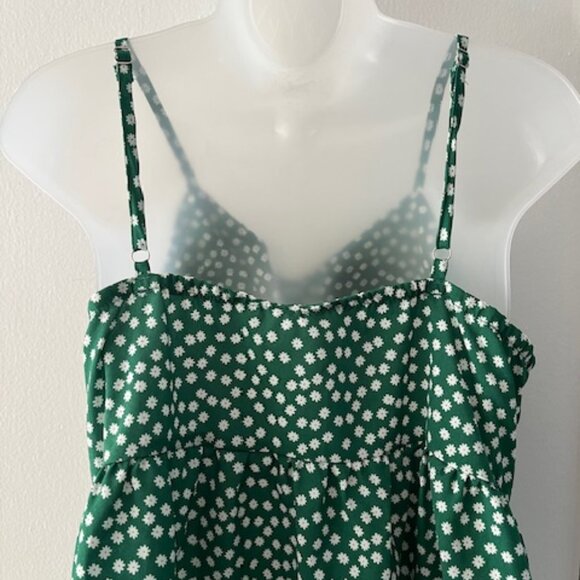 Pretty Floral Flared Top - Picture 5 of 7